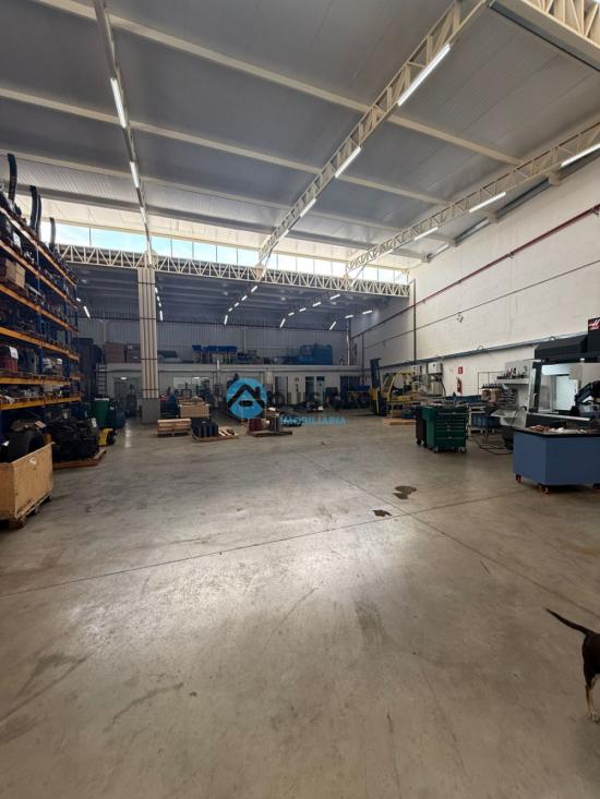 galpao-venda-bairro-solar-do-madeira-contagem-1041991