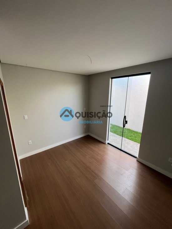 casa-geminada-venda-guaruja-mansoes-betim-862756