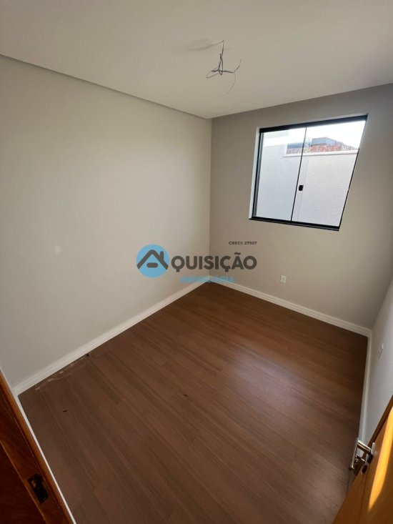 casa-geminada-venda-guaruja-mansoes-betim-862757