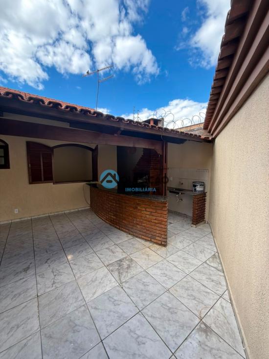 casa-venda-linda-casa-em-lot-de-390mts-bairro-jardim-alterosa-betim-1059909