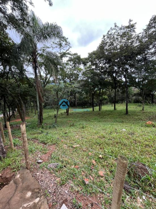 sitio-venda-azurita-mateus-leme-1045947